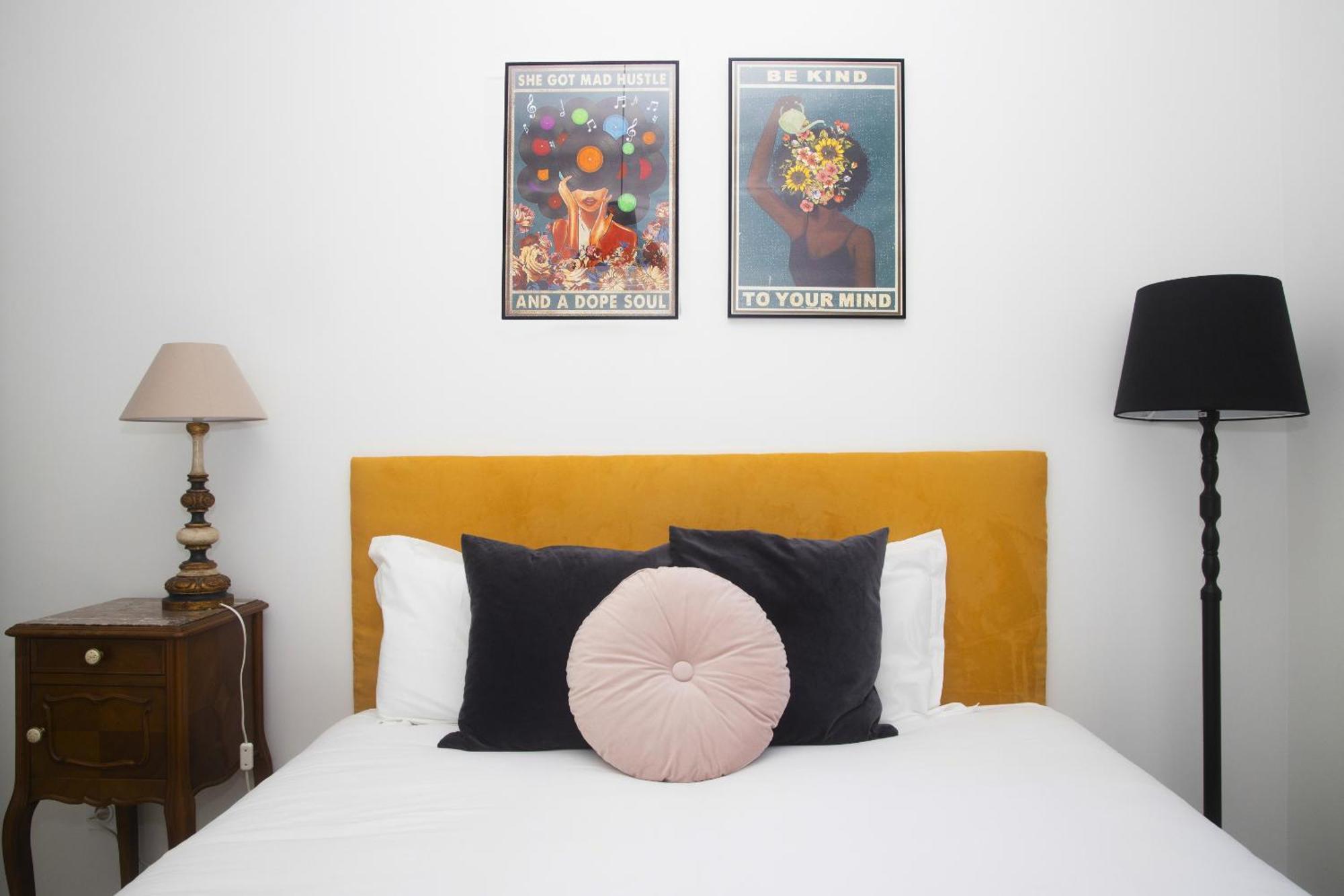 Le Jules Appart'Hotel Romans-sur-Isère Zimmer foto