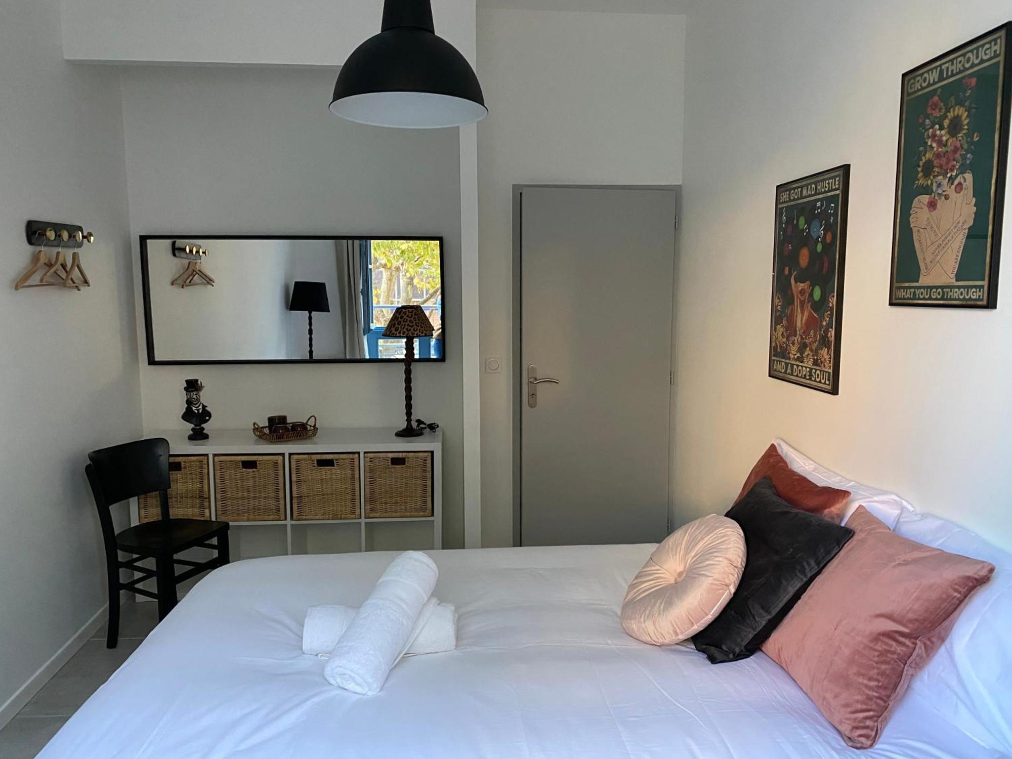 Le Jules Appart'Hotel Romans-sur-Isère Exterior foto
